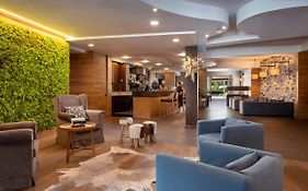 Sport Village Hotel&Spa